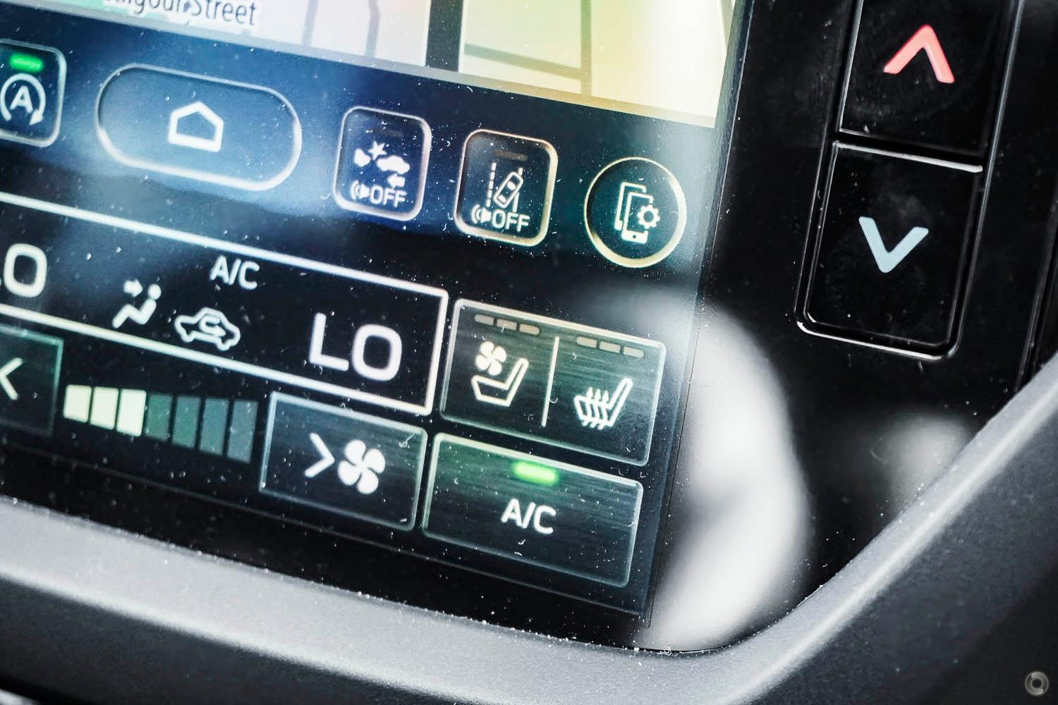 2026 Subaru Forester Touring — photo 11