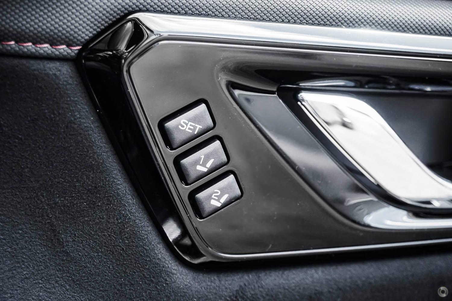 2026 Subaru Forester Touring — photo 15
