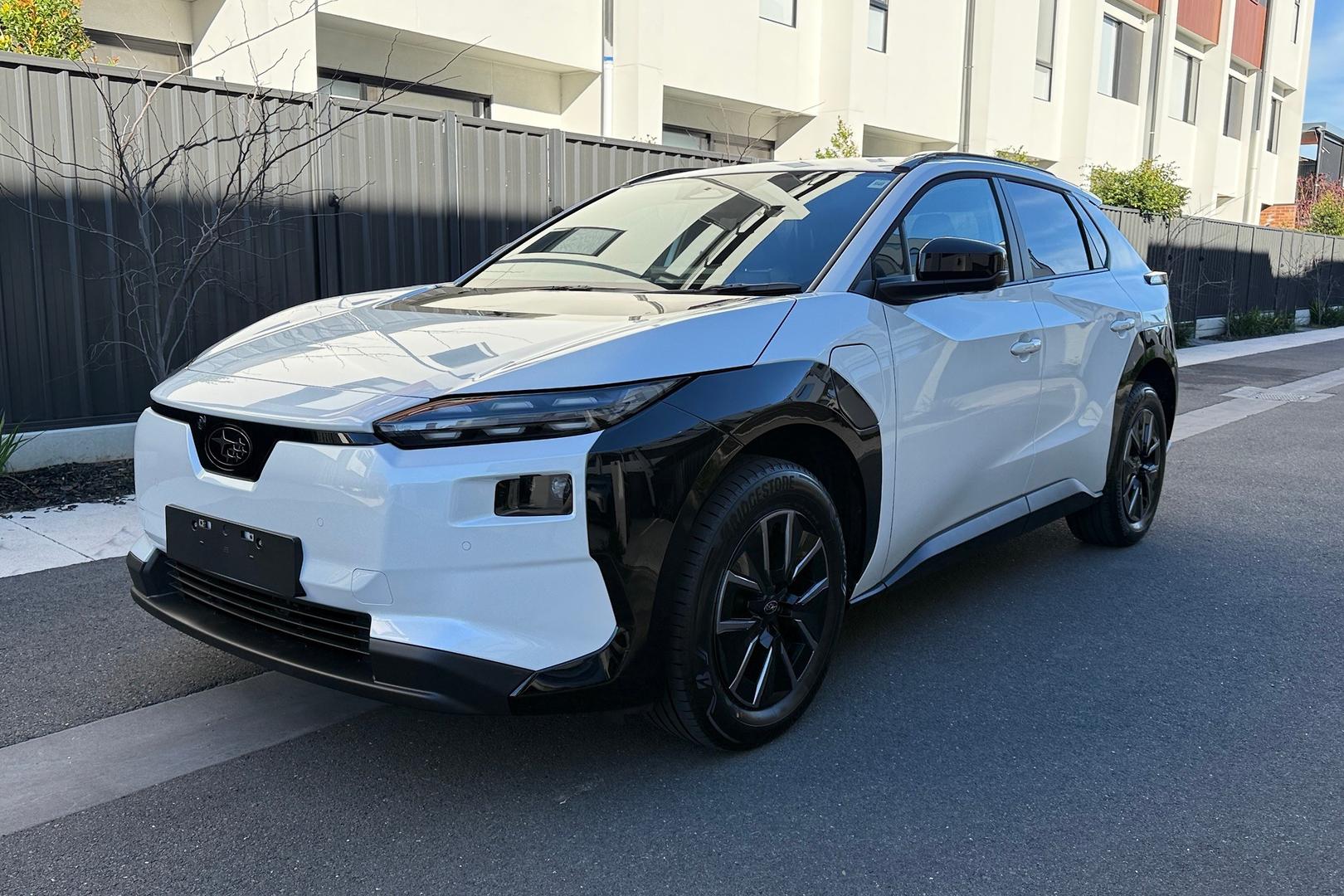 2026 Subaru Solterra AWD — photo 6