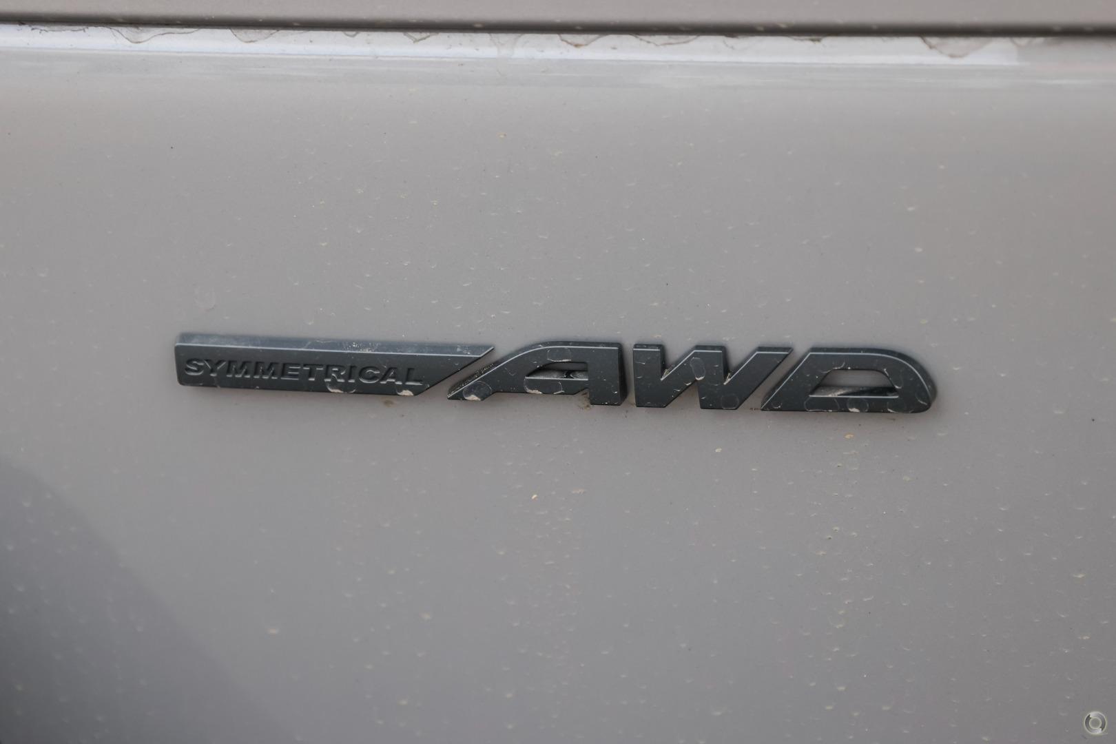 2026 Subaru Outback AWD Premium — photo 10