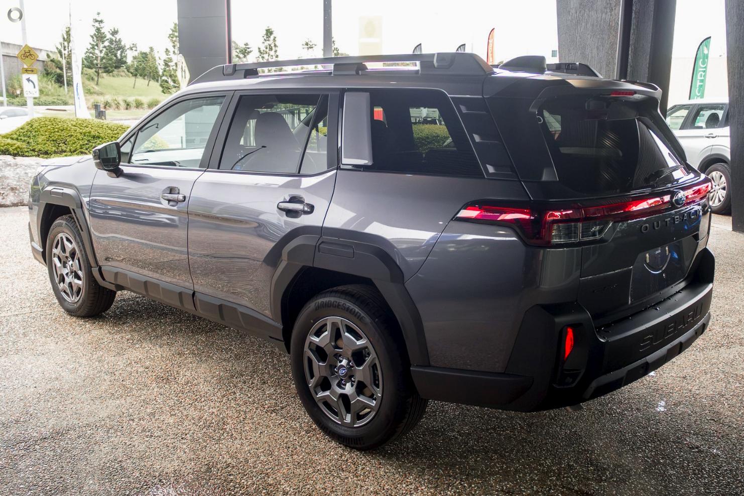 2026 Subaru Outback AWD — photo 4