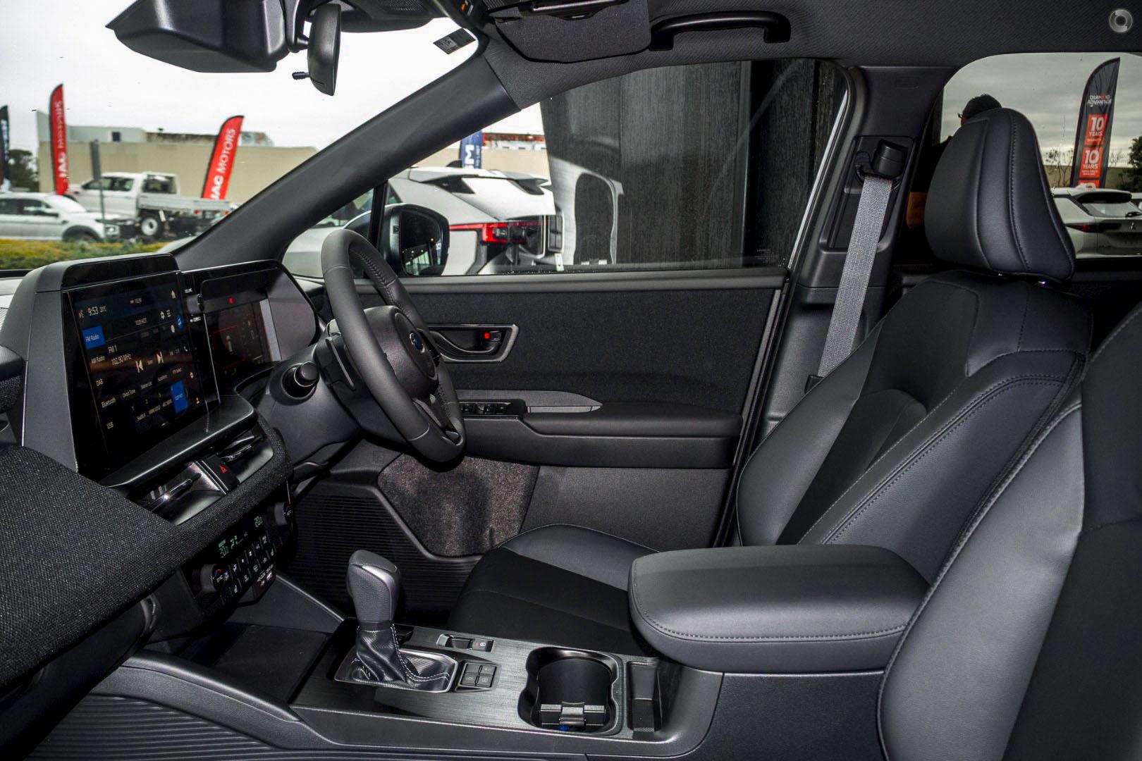 2026 Subaru Outback AWD — photo 8