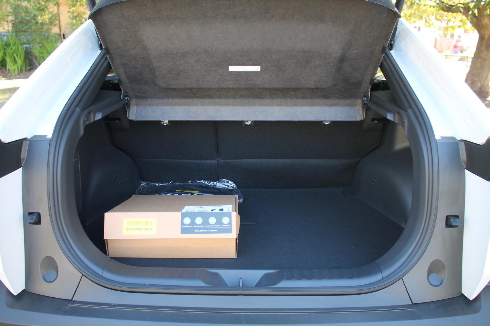 2026 Subaru Uncharted AWD — photo 17