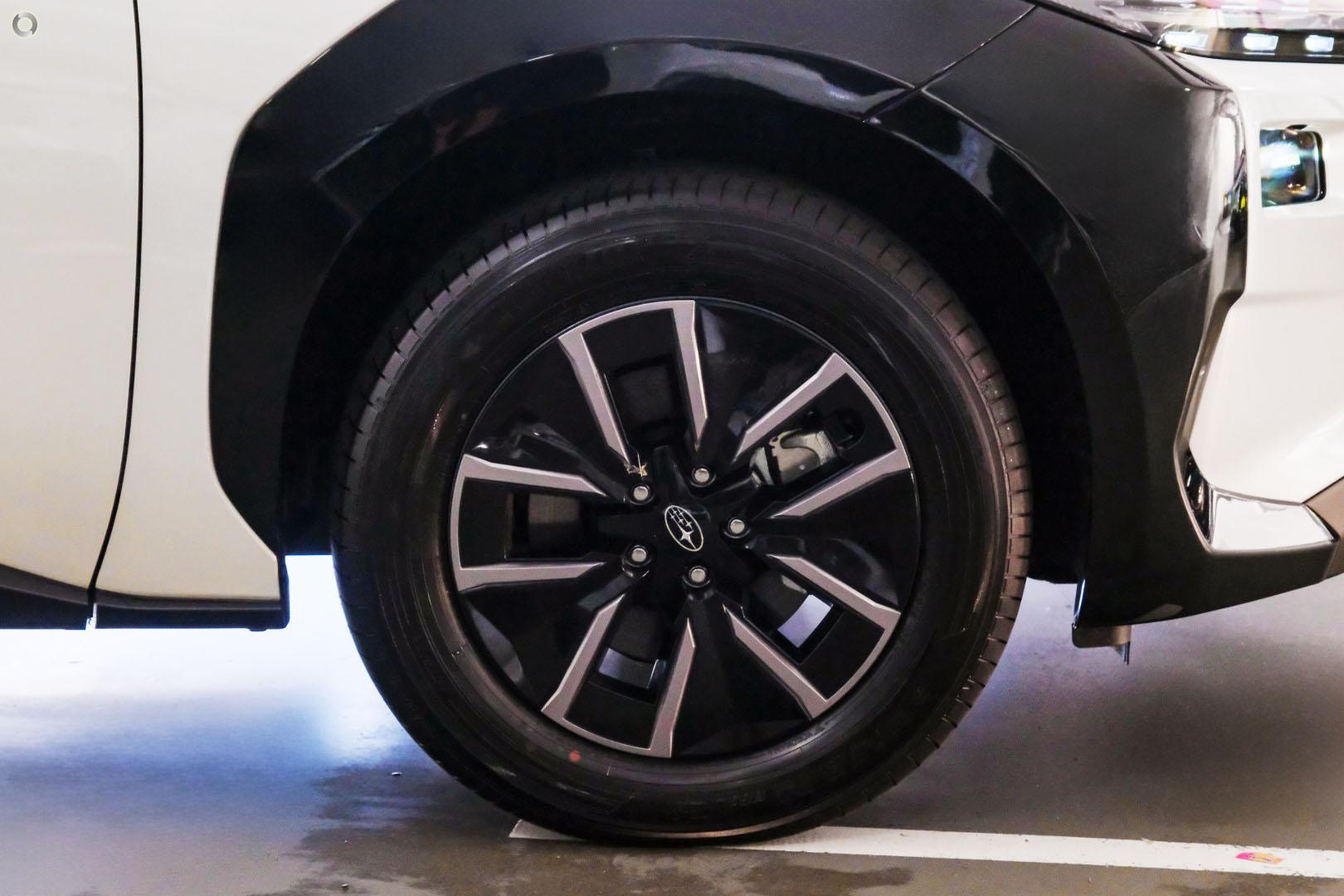 2026 Subaru Solterra AWD — photo 15