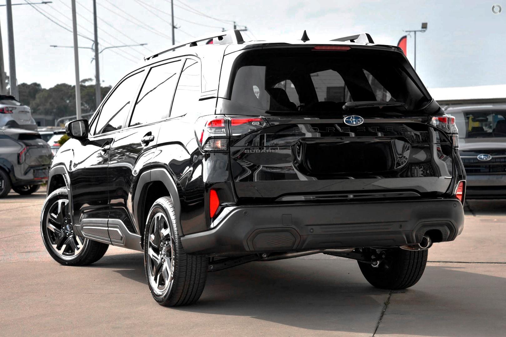 2026 Subaru Forester — photo 4