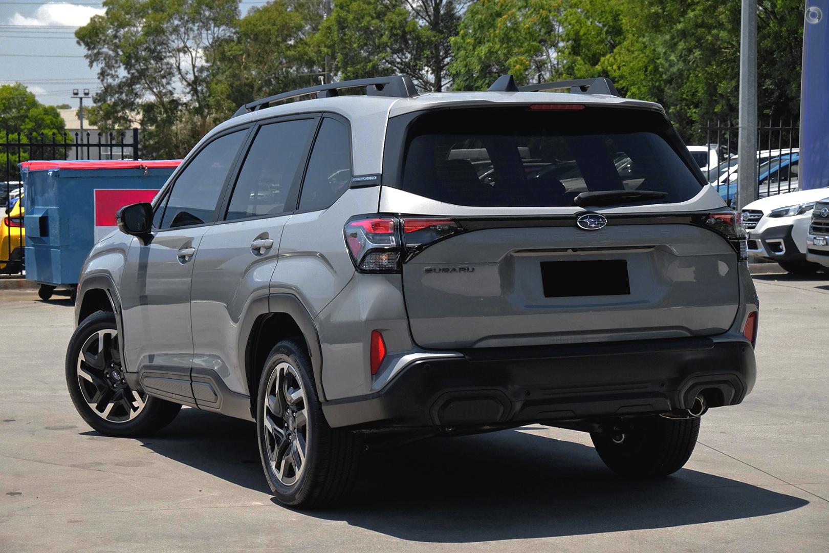 2026 Subaru Forester Premium — photo 4