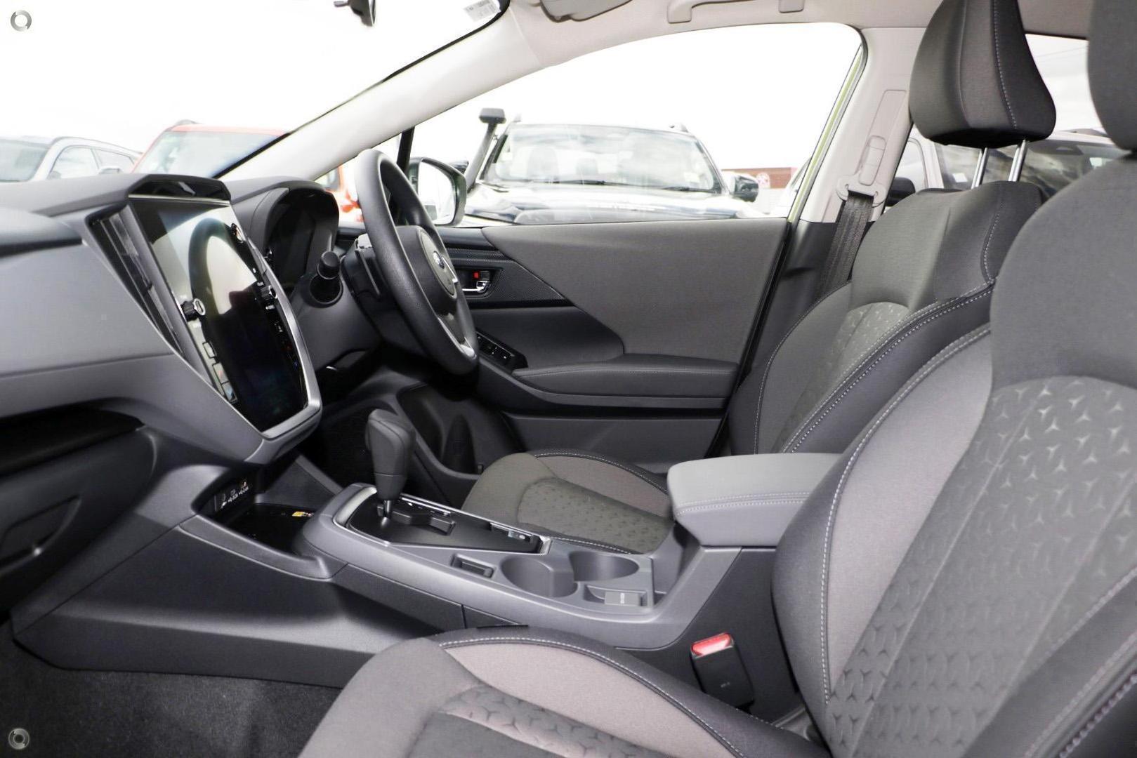 2026 Subaru Crosstrek Hybrid L — photo 4