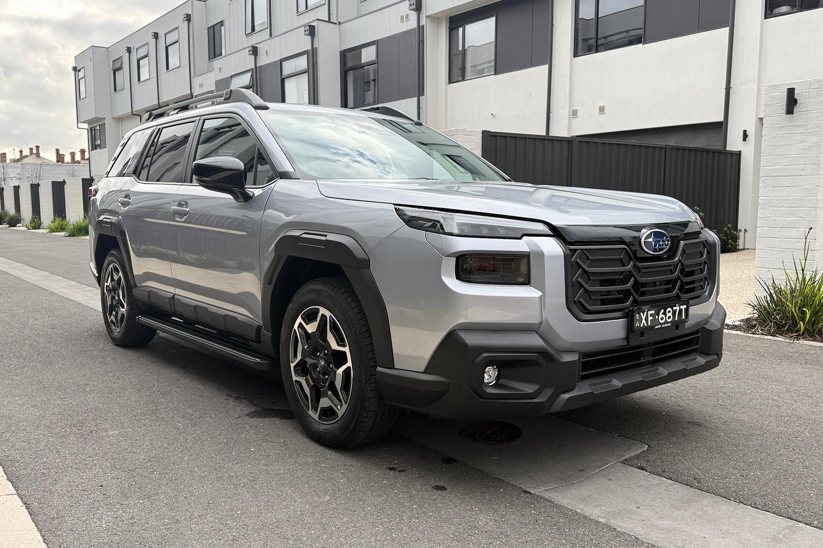 2026 Subaru Outback AWD Touring — photo 1