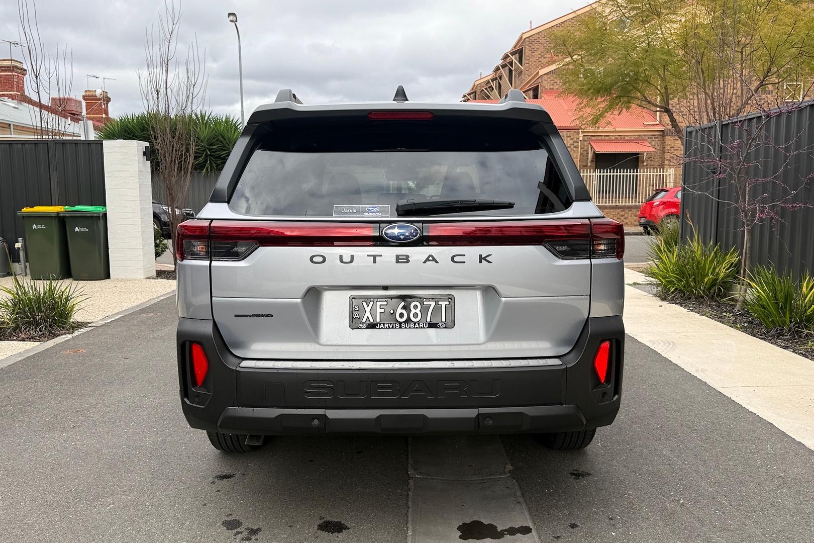2026 Subaru Outback AWD Touring — photo 5