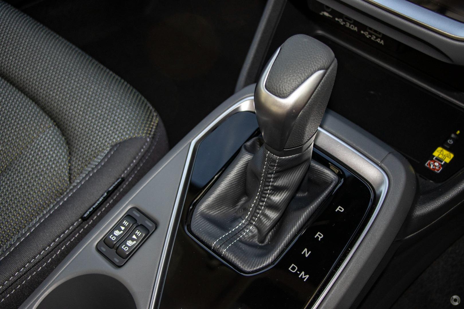 2026 Subaru Crosstrek 20R — photo 12