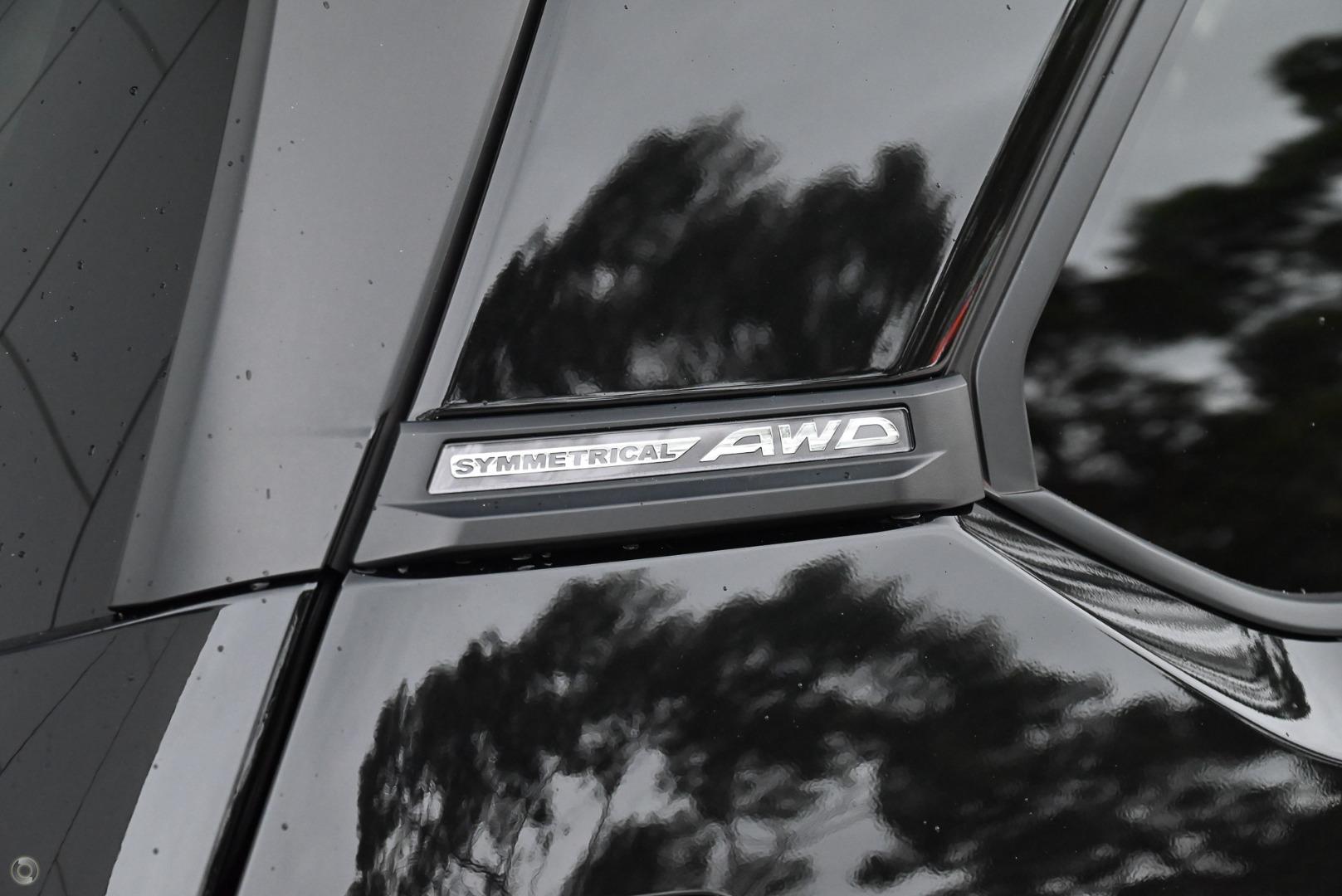 2026 Subaru Forester Hybrid Touring — photo 11
