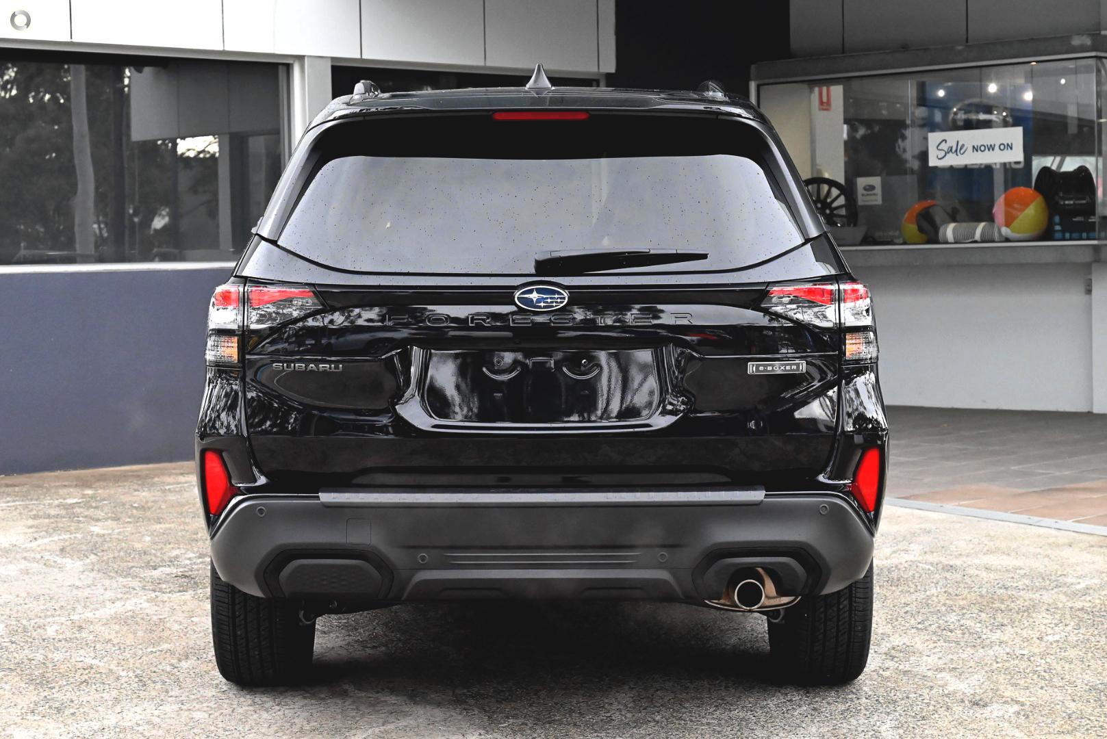 2026 Subaru Forester Hybrid Touring — photo 3