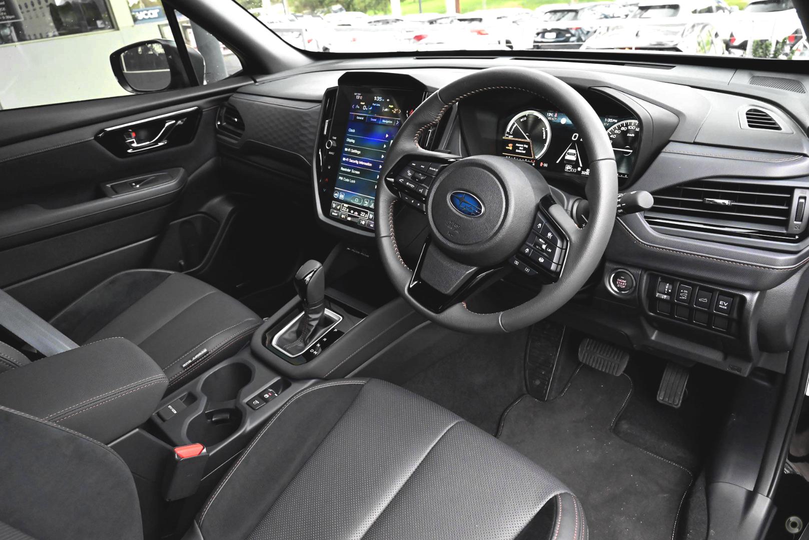 2026 Subaru Forester Hybrid Touring — photo 7