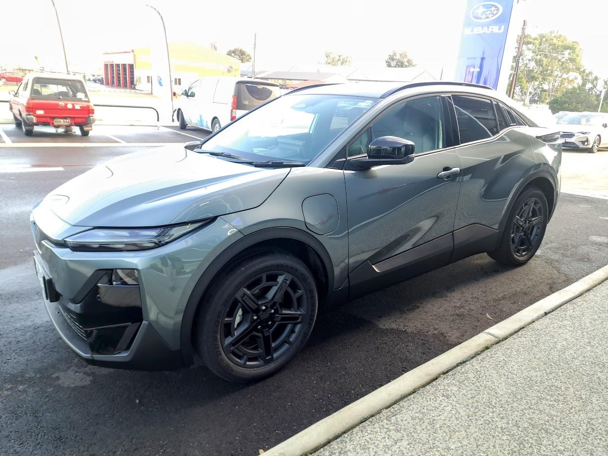 2026 Subaru Uncharted AWD — photo 3