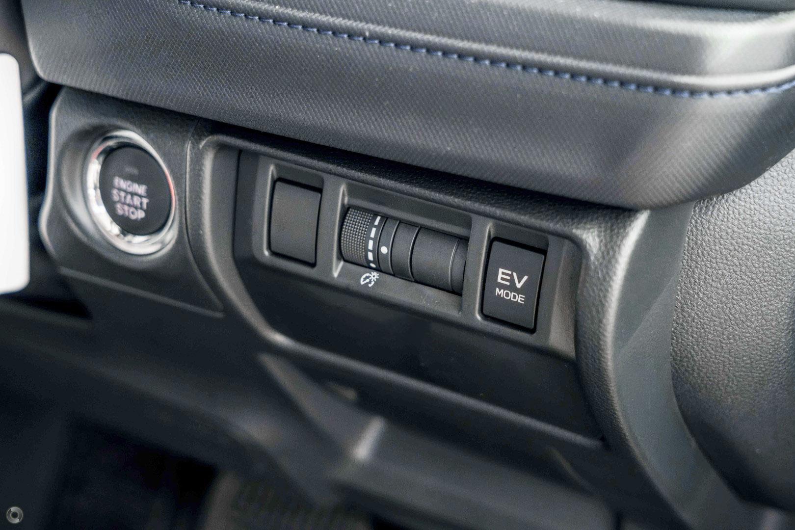 2026 Subaru Forester Hybrid — photo 14