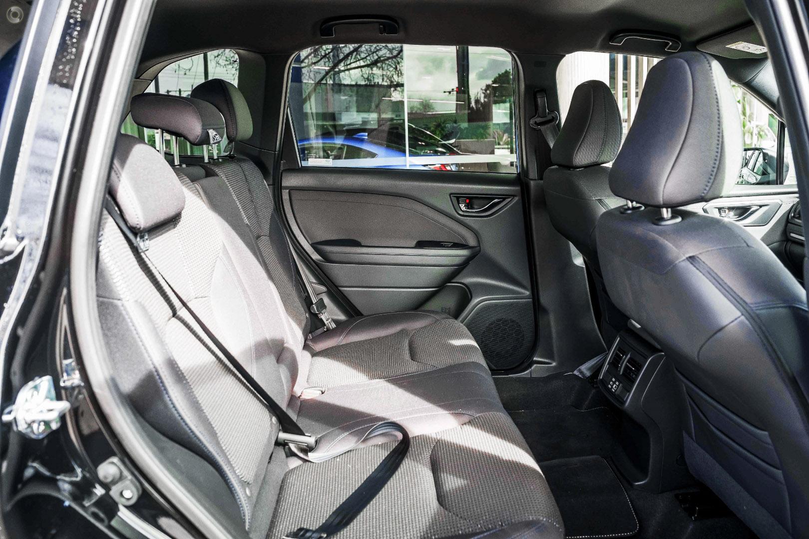 2026 Subaru Forester Hybrid — photo 9
