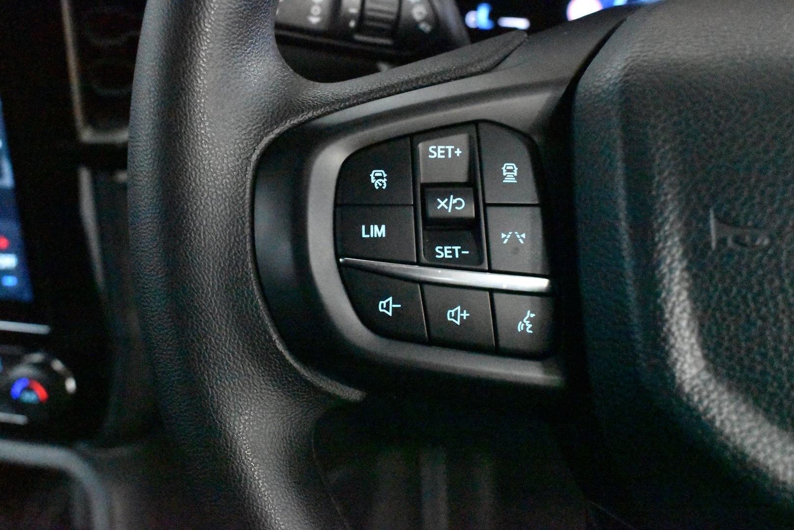 2025 Ford Everest Ambiente — photo 21