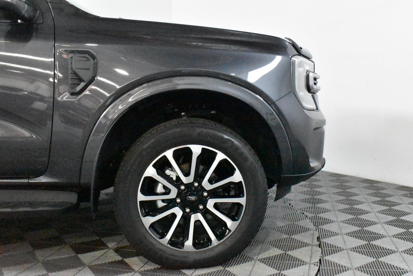 2025 Ford Everest Ambiente — photo 17