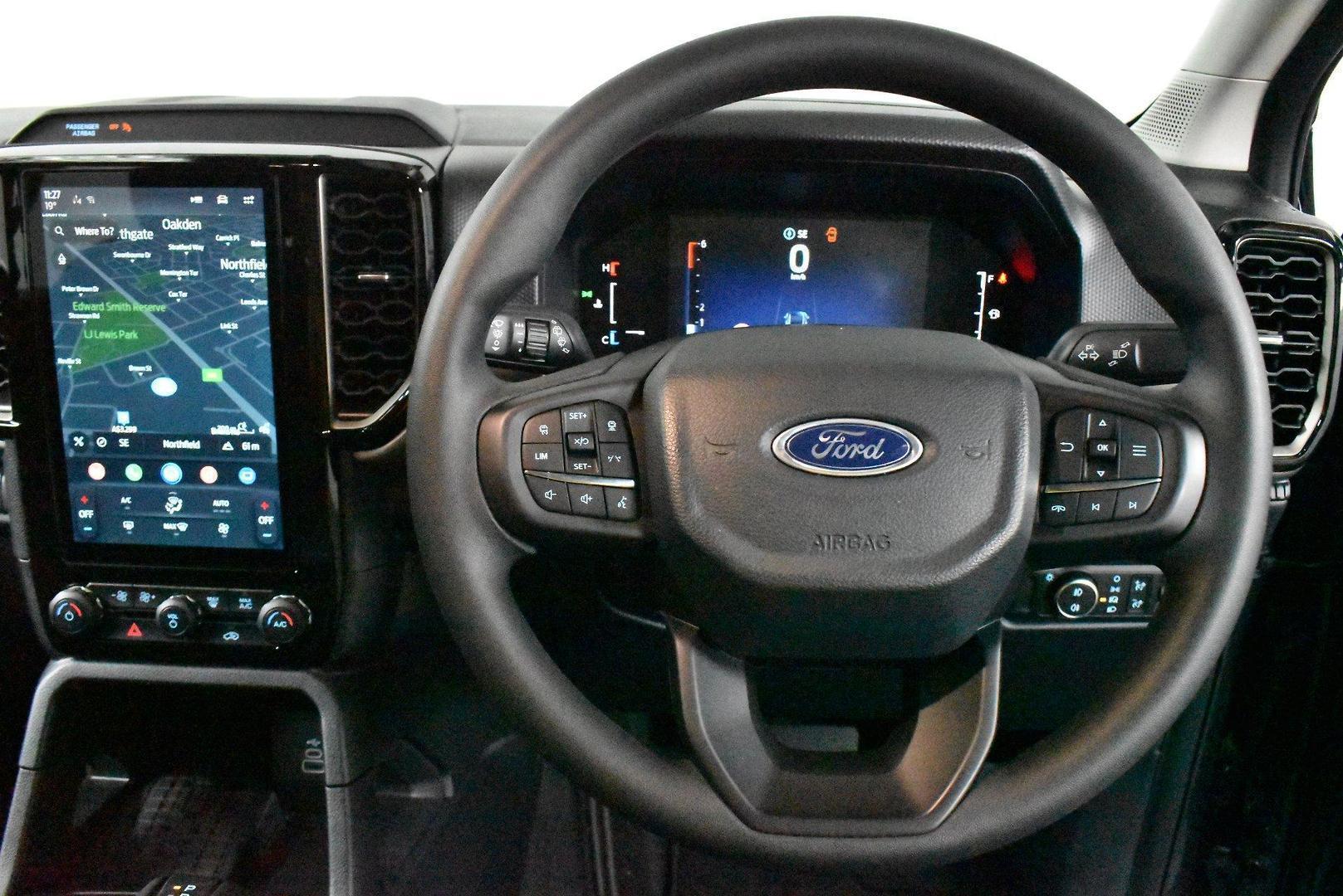 2025 Ford Everest Ambiente — photo 5