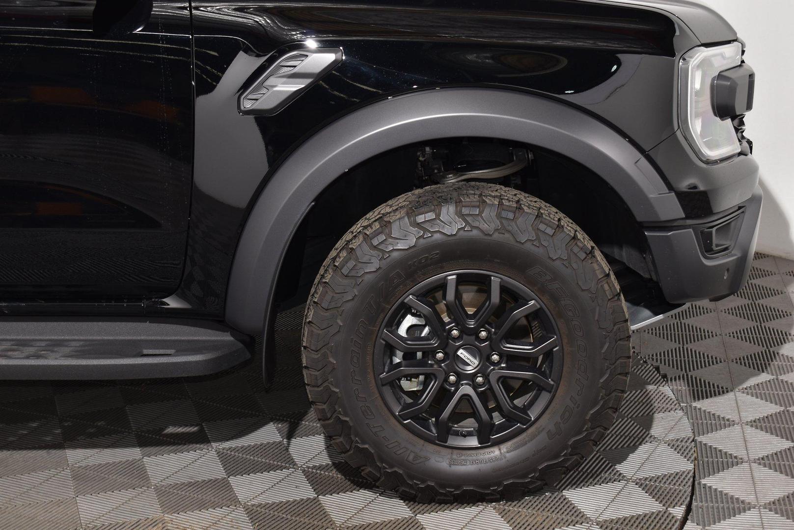 2025 Ford Ranger Raptor — photo 18