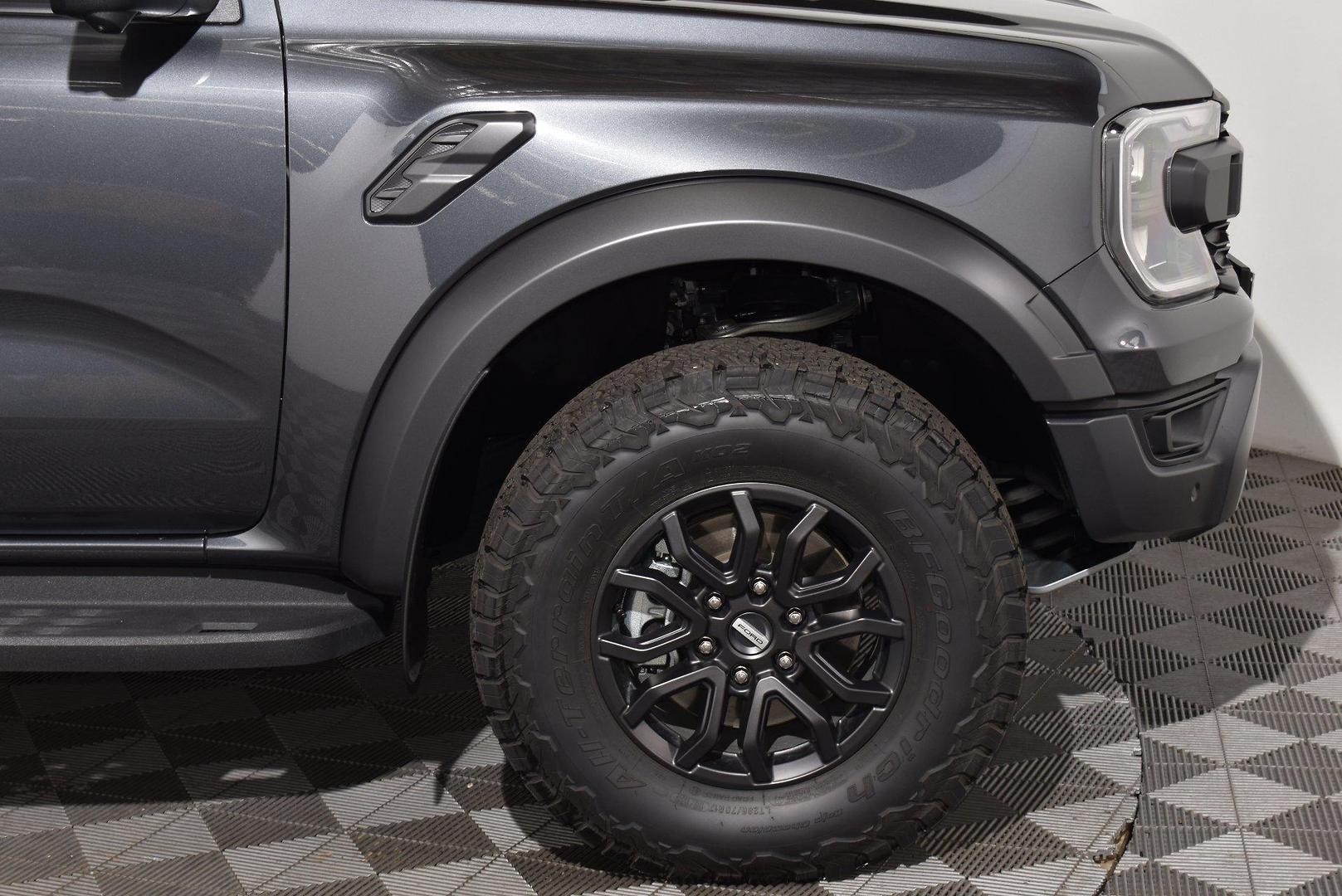 2025 Ford Ranger Raptor — photo 18