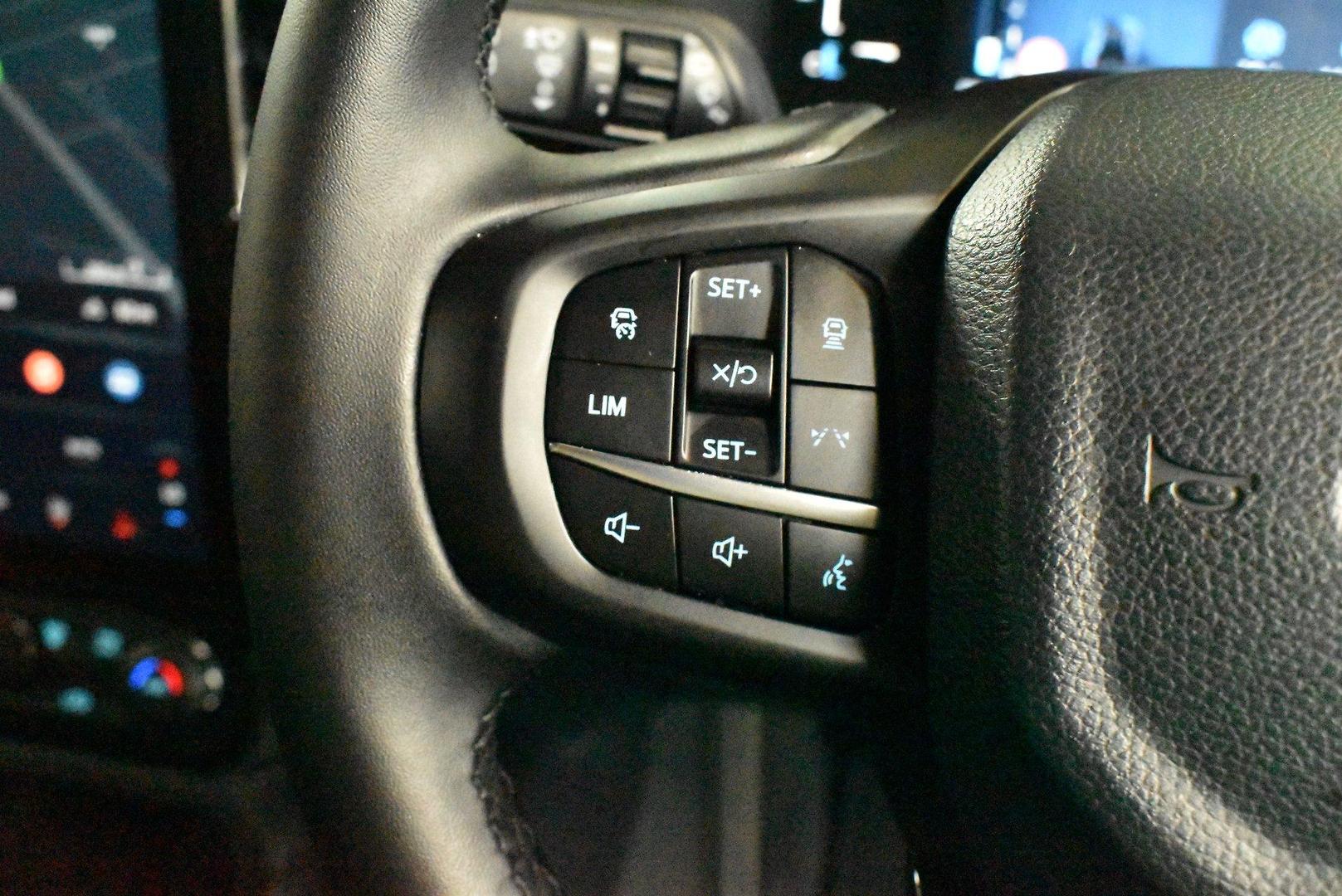 2025 Ford Everest Sport — photo 21
