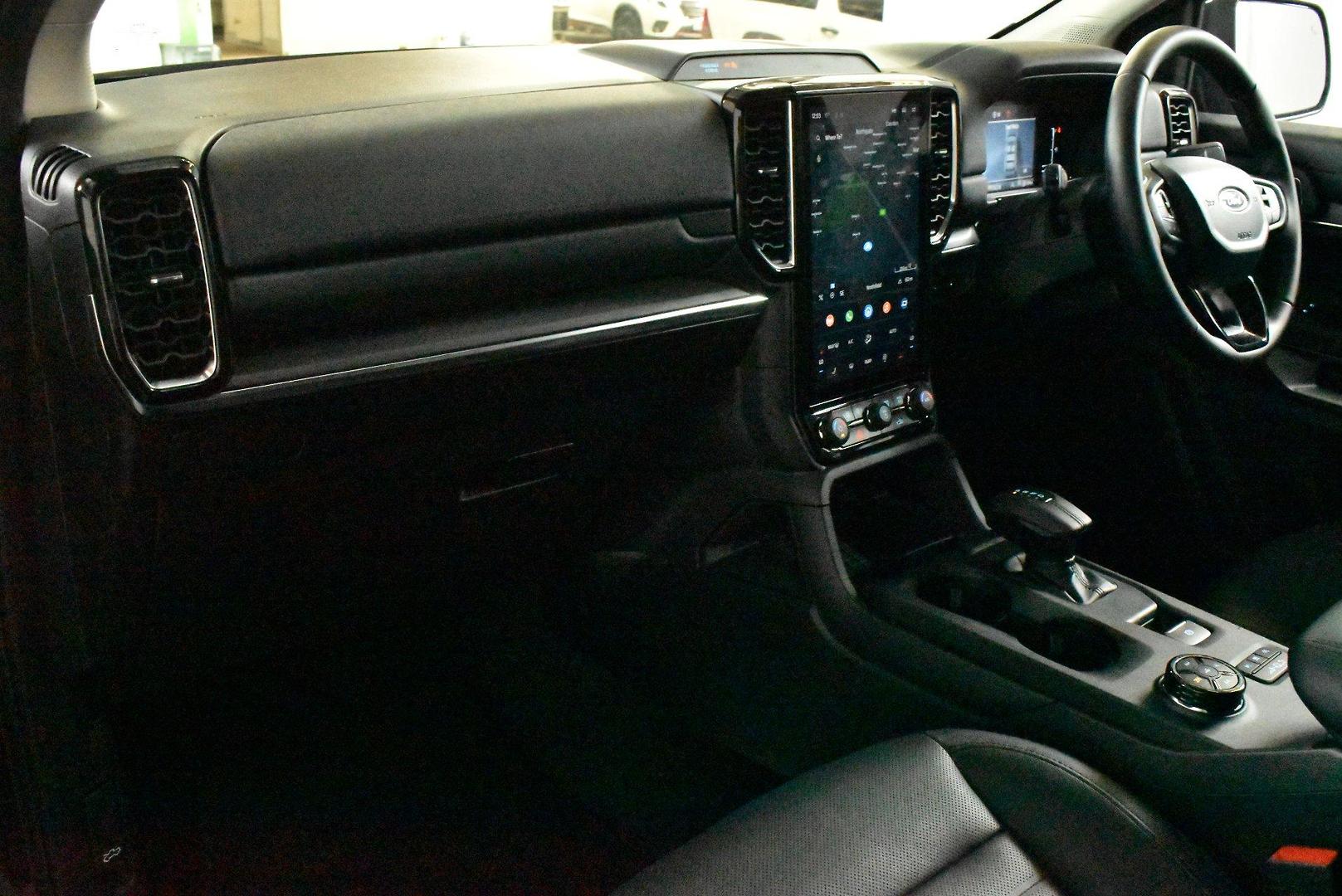 2025 Ford Everest Sport — photo 6