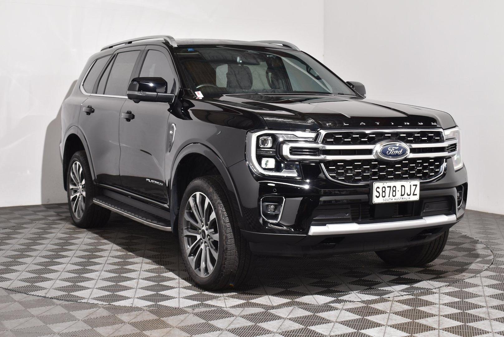 2025 Ford Everest Platinum — photo 1