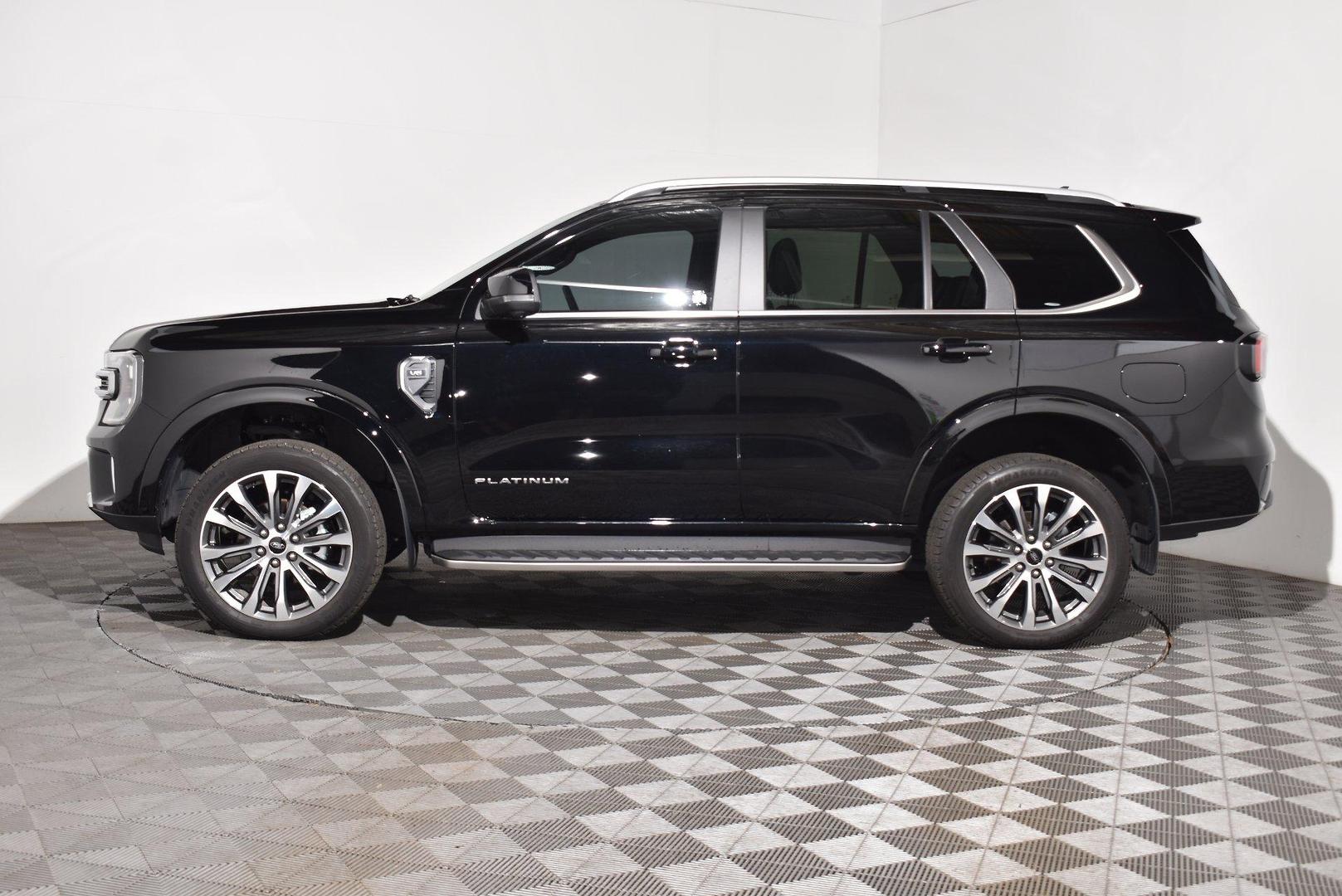 2025 Ford Everest Platinum — photo 11