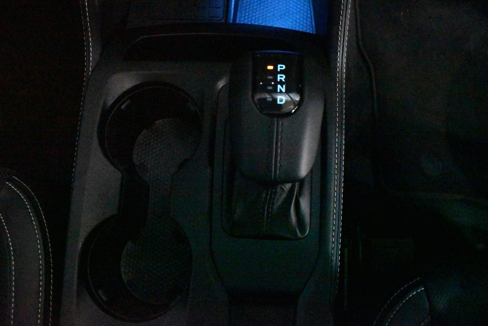 2025 Ford Everest Platinum — photo 20