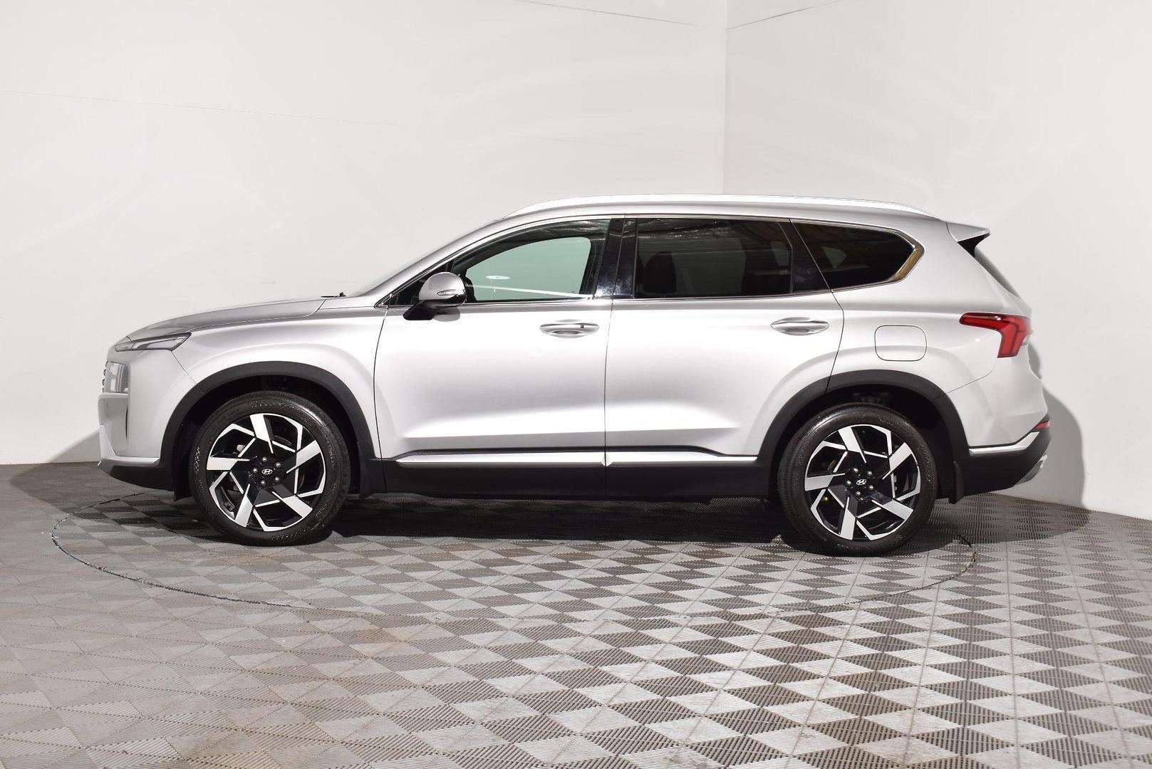 2022 Hyundai Santa Fe Elite — photo 10