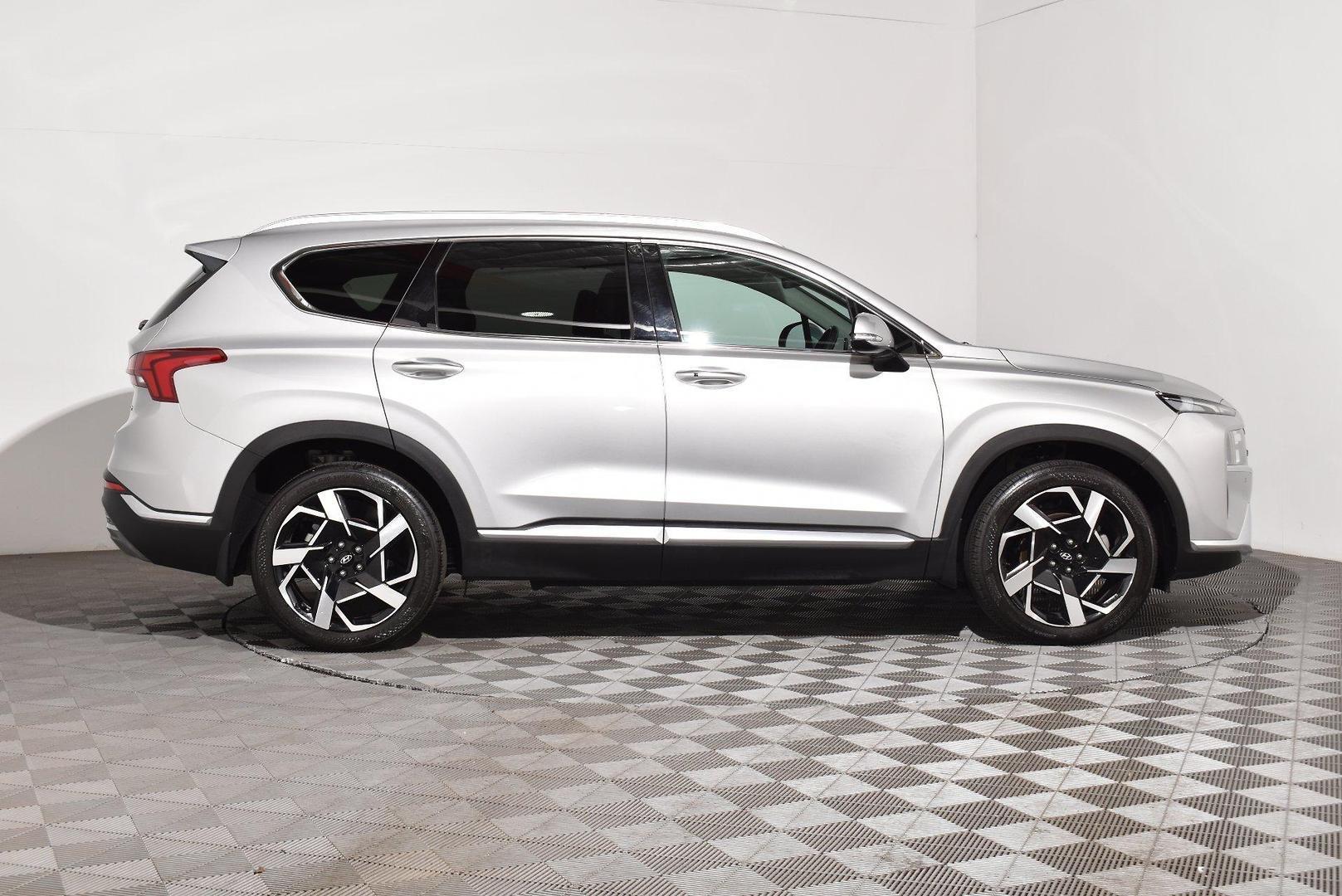 2022 Hyundai Santa Fe Elite — photo 9