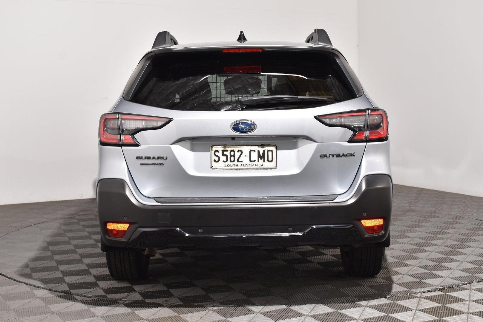 2021 Subaru Outback AWD Sport — photo 4