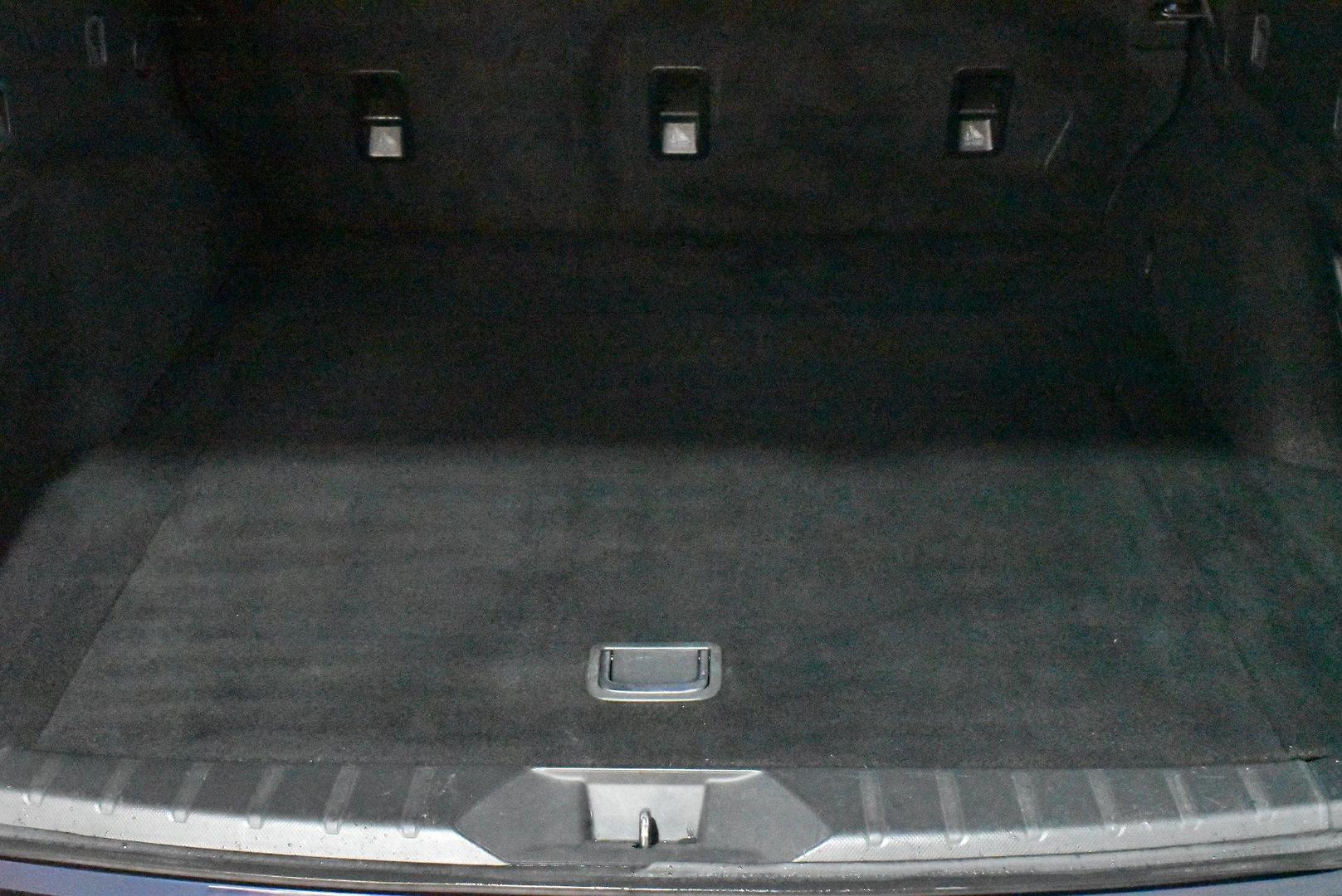 2021 Subaru Outback AWD Touring — photo 16