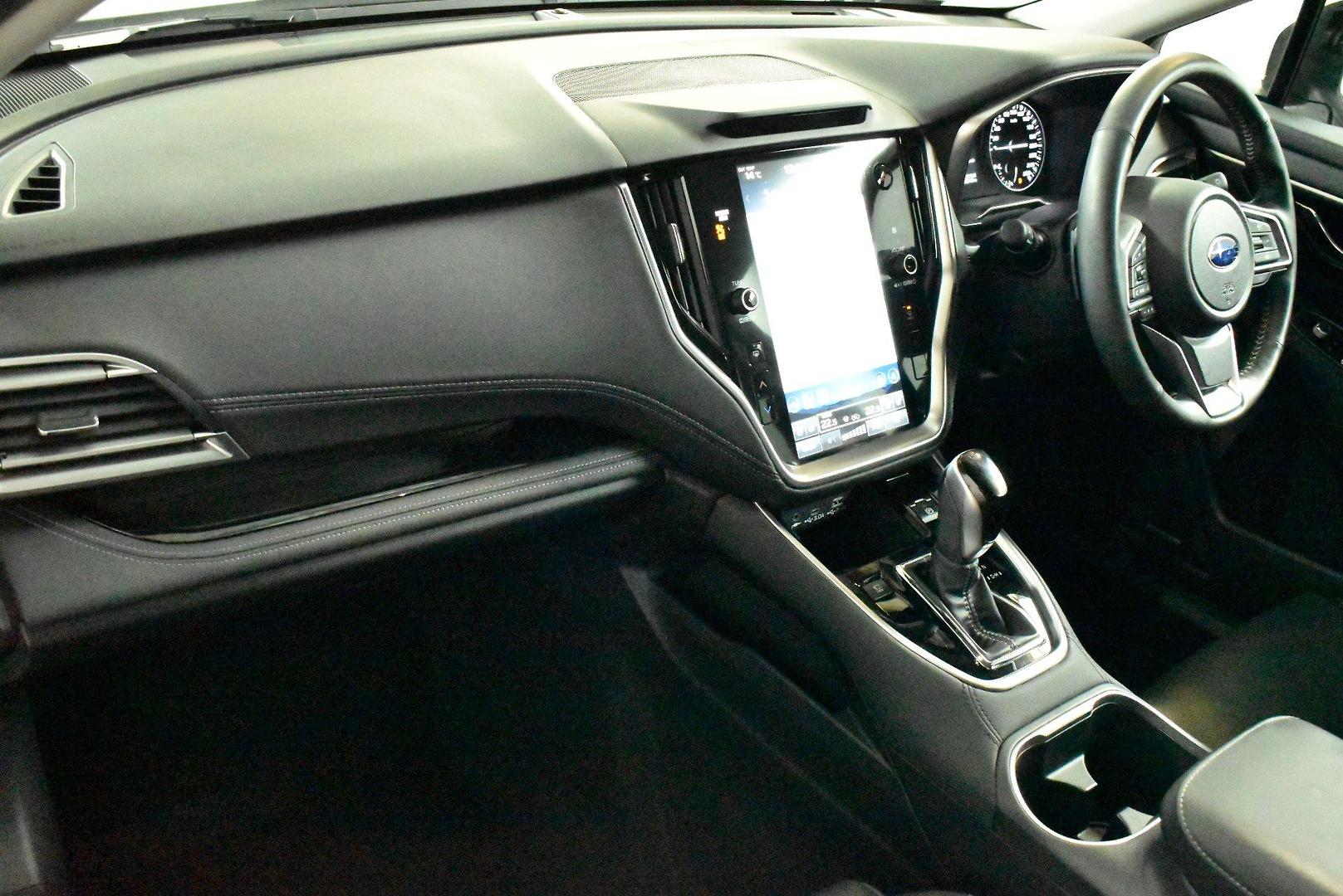2023 Subaru Outback AWD Touring XT — photo 6
