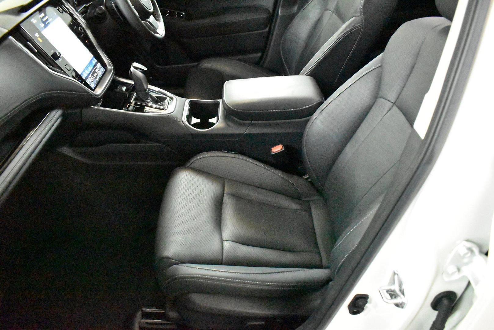 2023 Subaru Outback AWD Touring XT — photo 7
