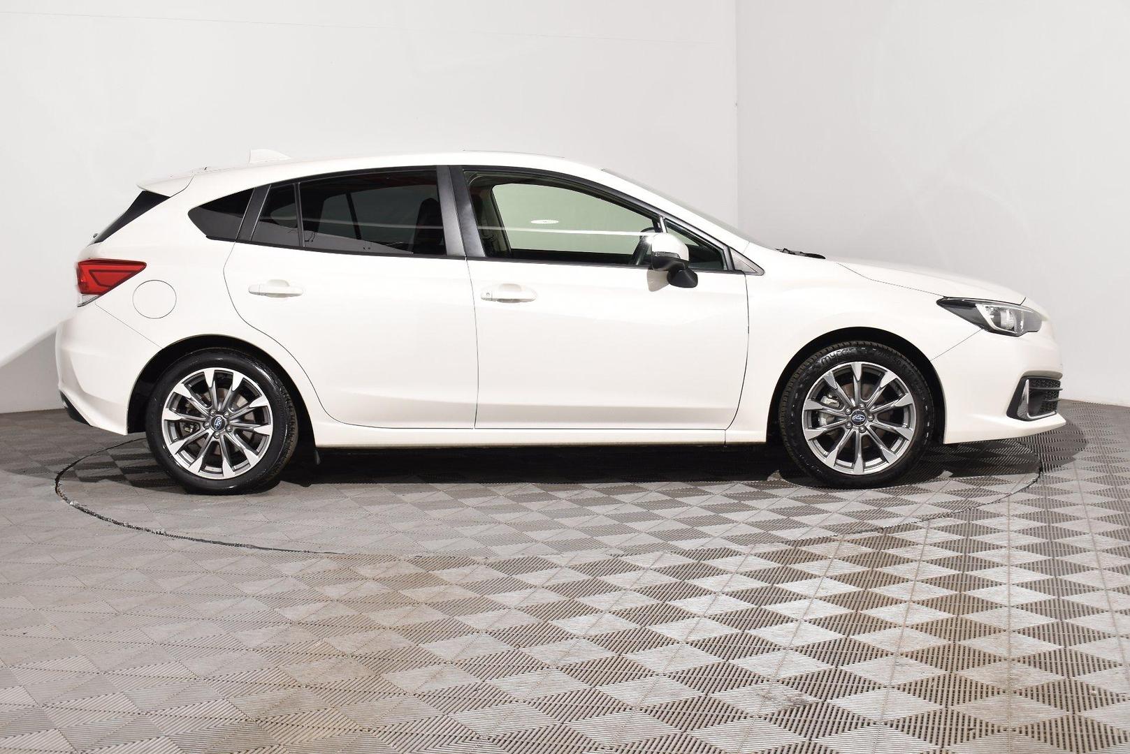 2022 Subaru Impreza 20i Premium — photo 10
