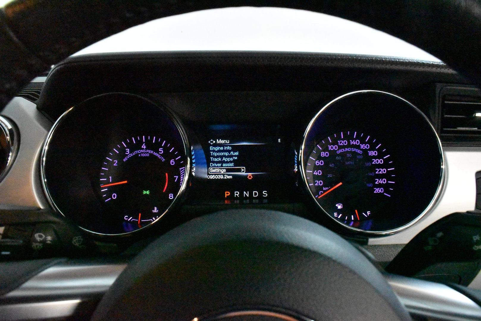 2016 Ford Mustang GT — photo 26