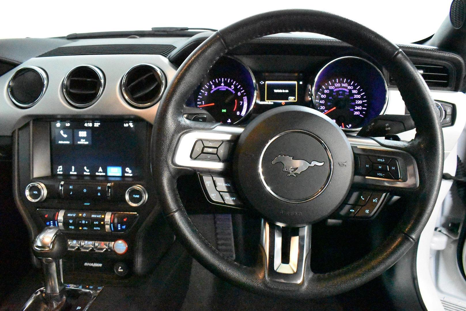2016 Ford Mustang GT — photo 5