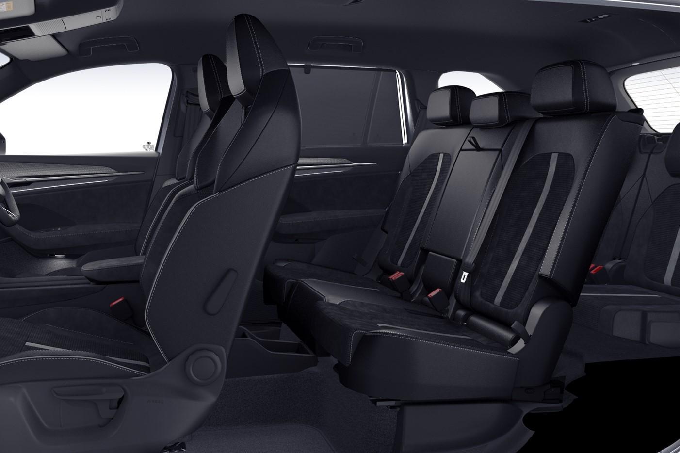 2025 SKODA Kodiaq 140TSI Sportline — photo 12
