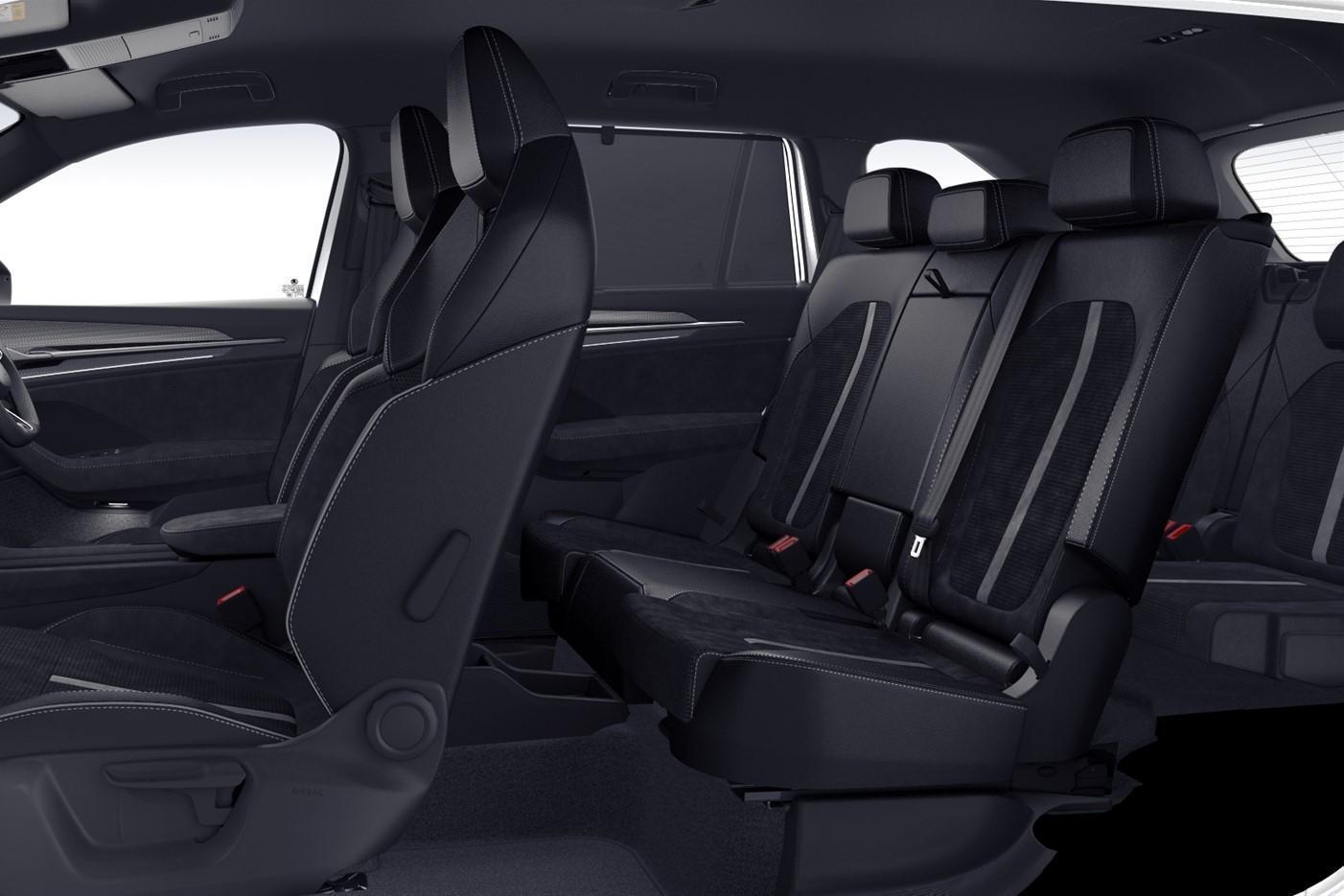 2025 SKODA Kodiaq 140TSI Sportline — photo 6