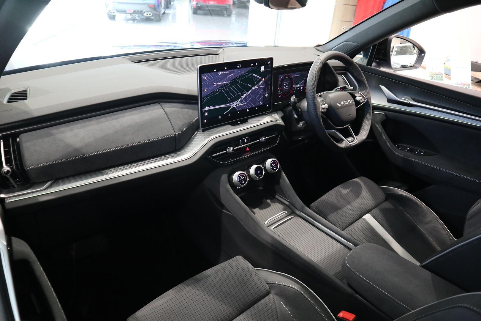2025 SKODA Kodiaq 140TSI Sportline — photo 31