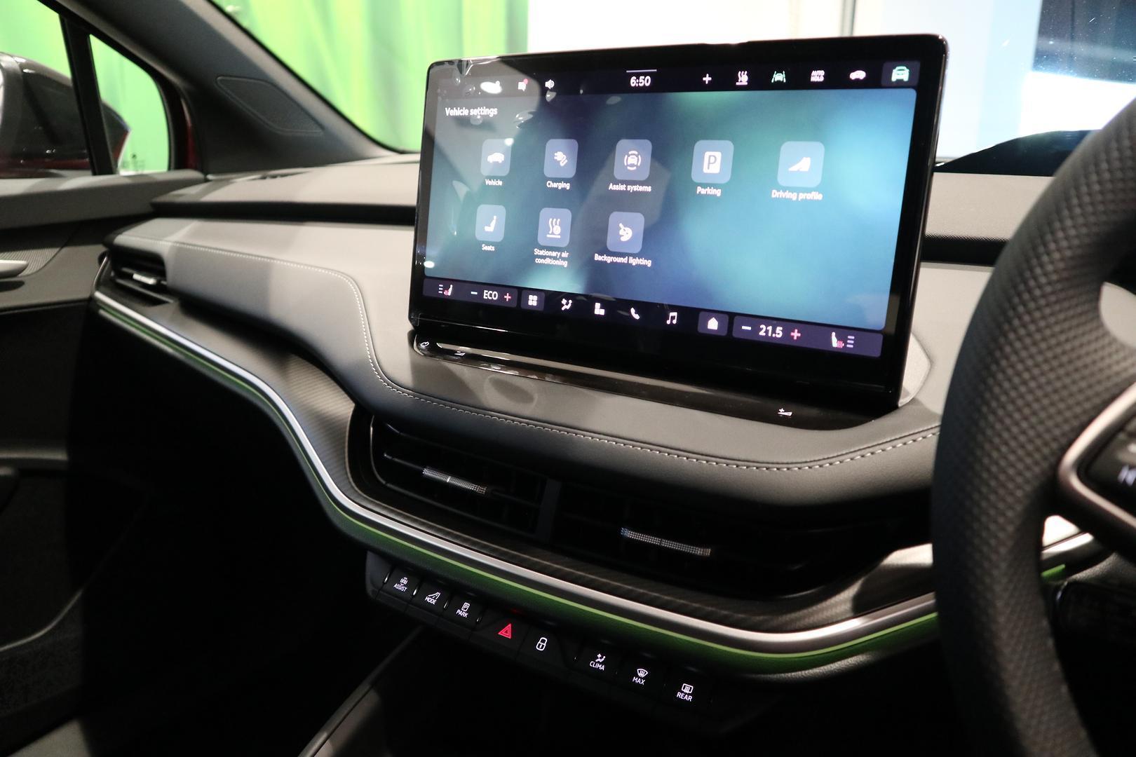 2025 SKODA Enyaq 85 Sportline — photo 24