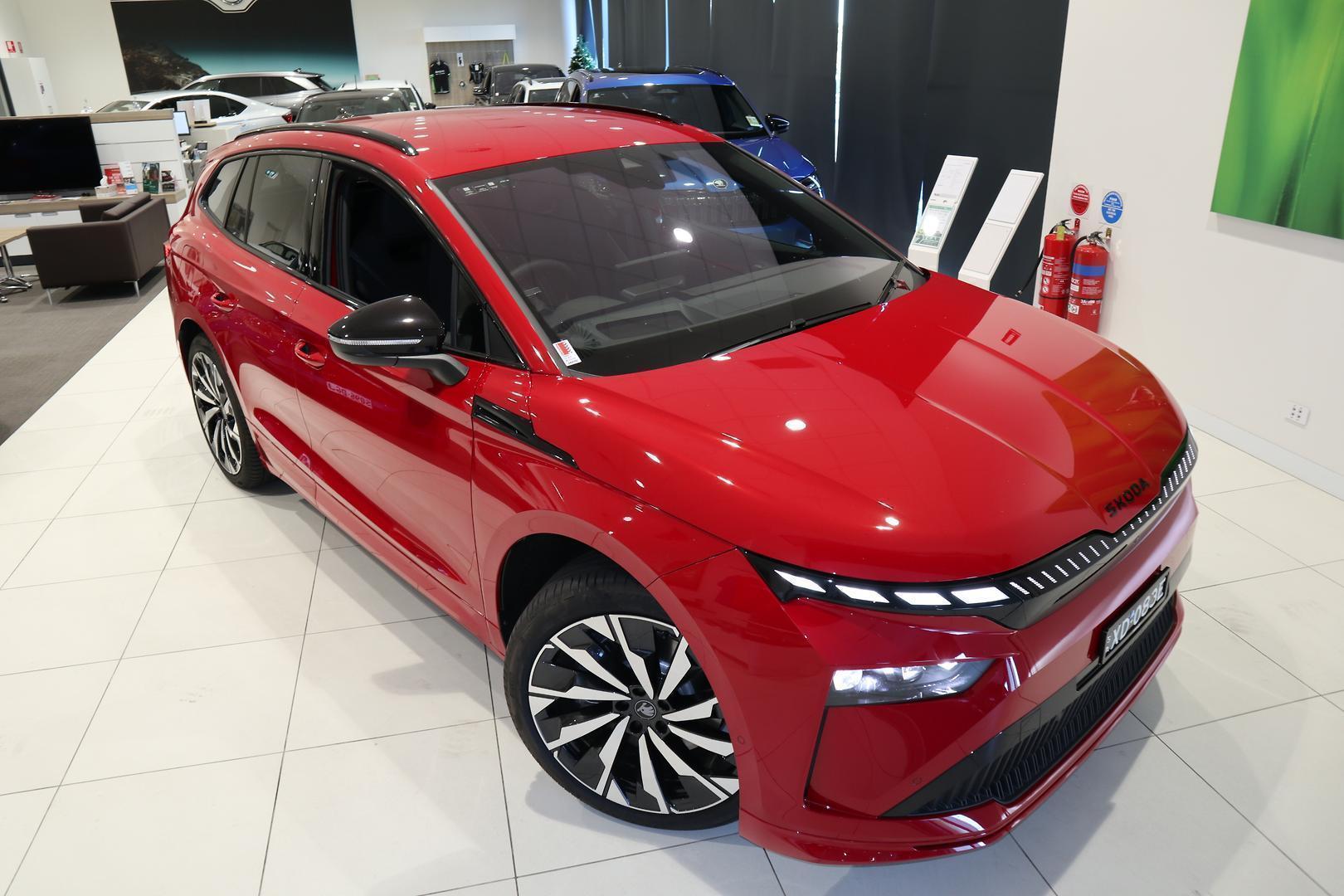 2025 SKODA Enyaq 85 Sportline — photo 9
