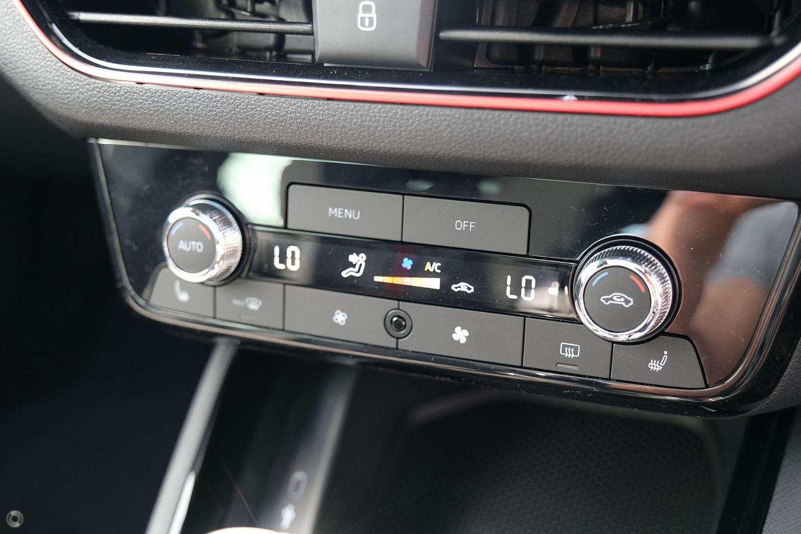 2025 SKODA Kamiq 110TSI Monte Carlo — photo 12