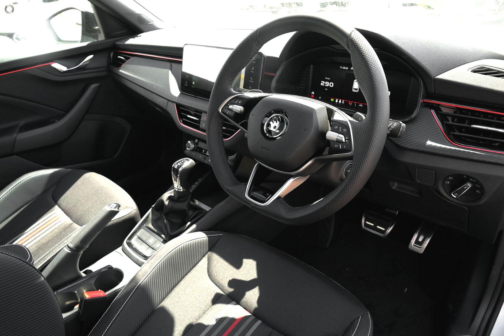 2025 SKODA Kamiq 110TSI Monte Carlo — photo 6