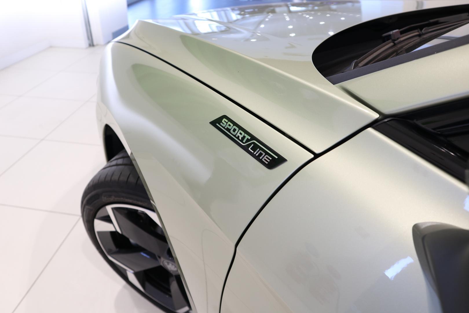2025 SKODA Superb 195TSI Sportline — photo 11