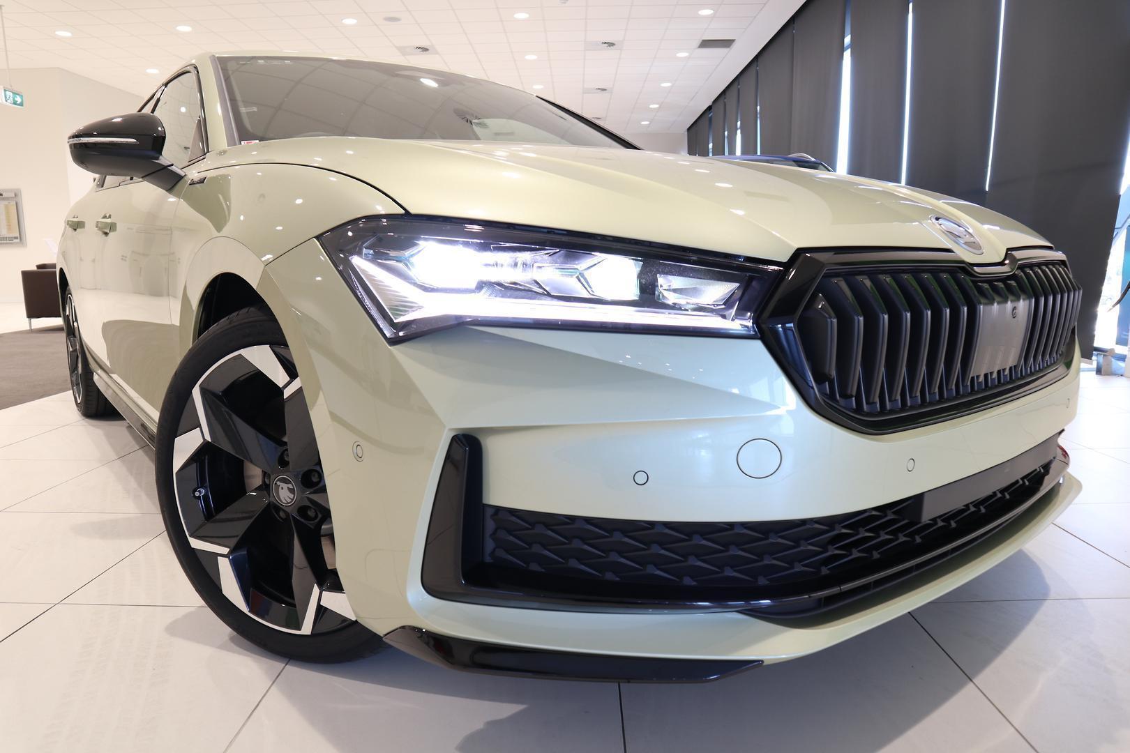 2025 SKODA Superb 195TSI Sportline — photo 16