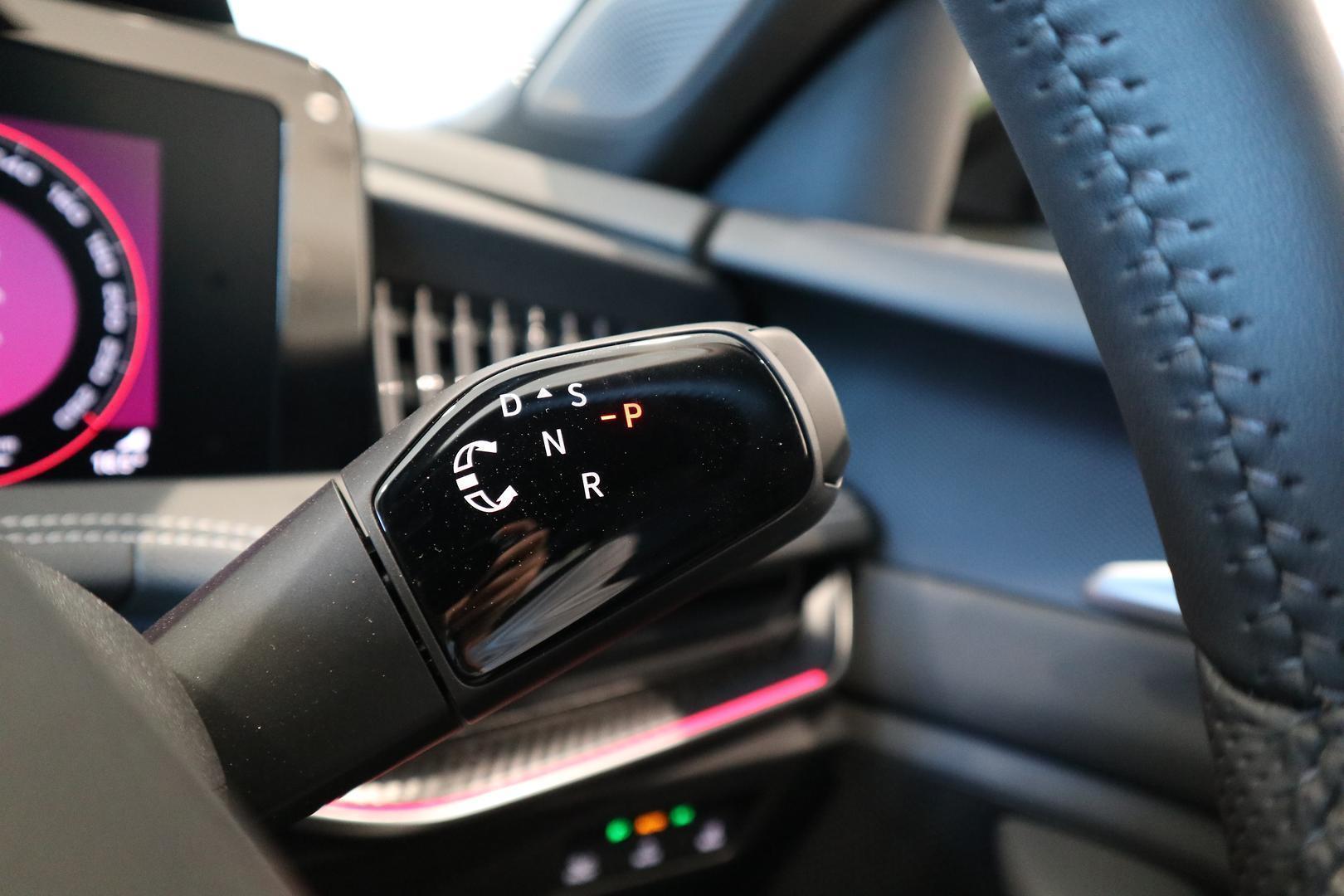 2025 SKODA Superb 195TSI Sportline — photo 25