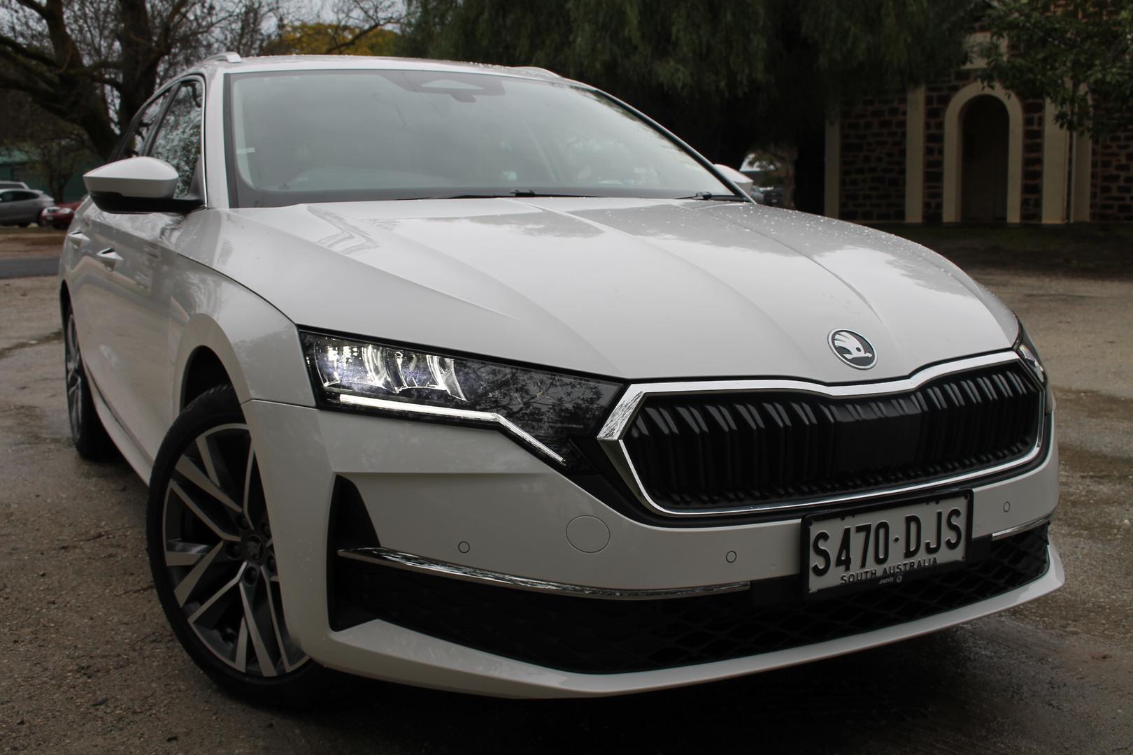 2025 SKODA Octavia 110TSI Select — photo 1